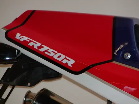Honda VFR 750R RC30
