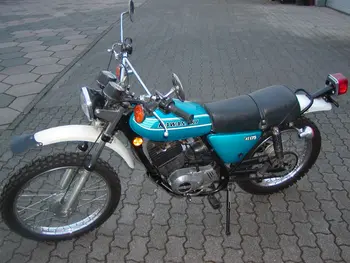 Kawasaki KE 175