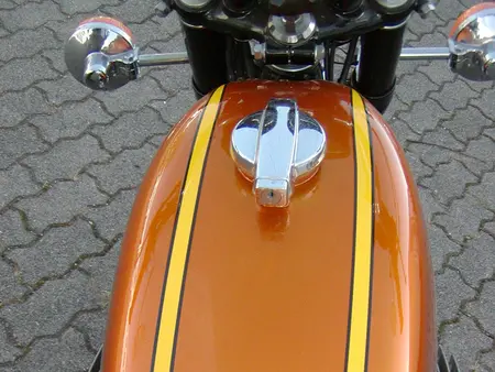 Kawasaki 750 H2 A Mach 4