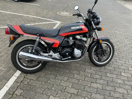 Honda CB 900F Bol d'Or