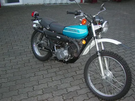 Kawasaki KE 175