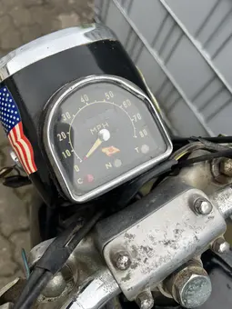 Kawasaki B8