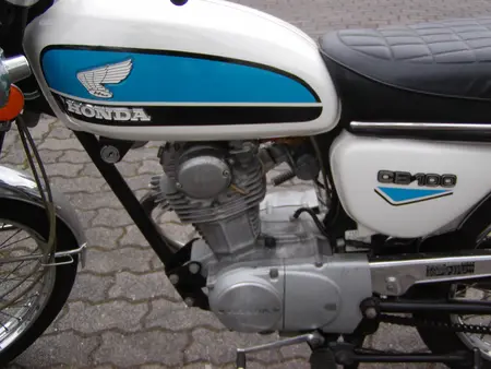 Honda CB100