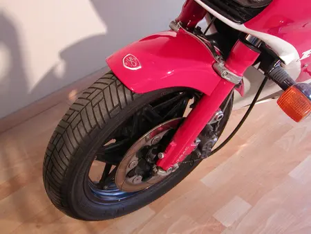 Honda VF 1000R