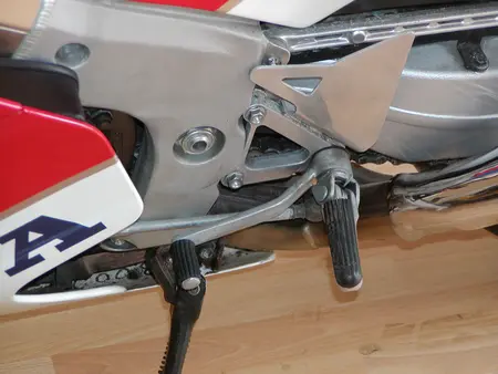 Honda VFR 750R RC30