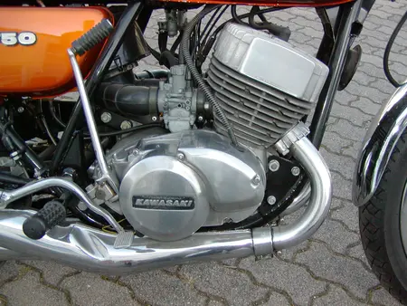 Kawasaki 750 H2 A Mach 4