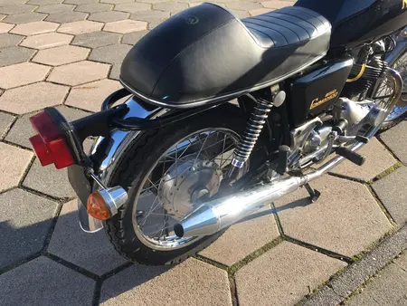 Norton Commando 850
