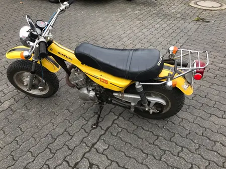 Suzuki RV 125