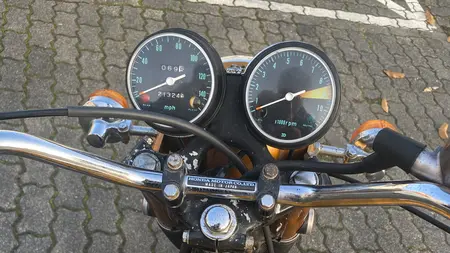Honda CB 750 Four gold