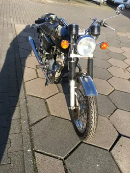 Norton Commando 850