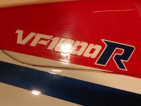 Honda VF 1000R