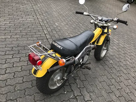 Suzuki RV 125