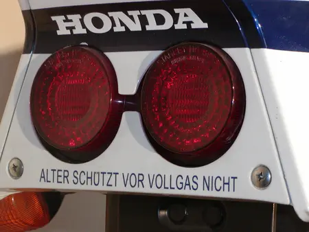 Honda VF 1000R