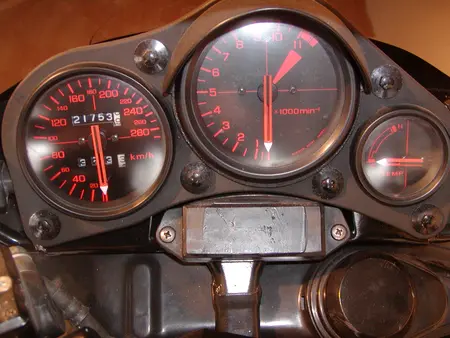 Honda VF 1000R