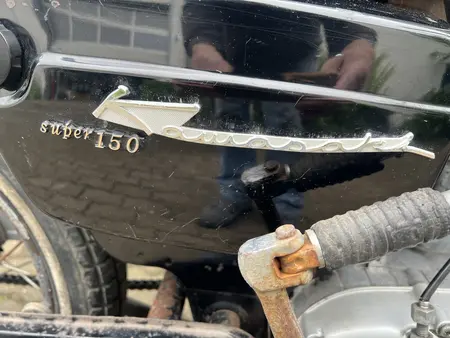 Kawasaki B8